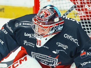 Stanislav Škorvánek v bránke Mountfield Hradec Králové.