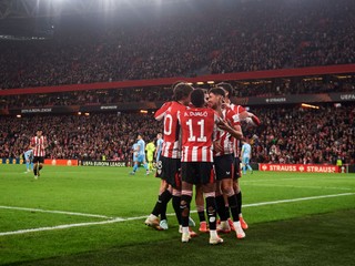 Futbalisti Athletic Bilbao na štadióne San Mames.