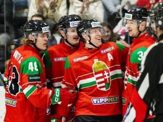 Maďarskí hokejisti v príprave na MS v hokeji 2025.