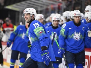 KK28 Štokholm - Na snímke slovinský hokejista Blaž Gregorc sa teší z gólu v zápase A-skupiny Slovinsko - Rakúsko na MS v ľadovom hokeji v Štokholme 18. mája 2025. FOTO TASR/AP
Slovenia's Blaz Gregorc celebrates after scoring, during the IIHF Ice Hockey World Championship group A match between Slovenia and Austria at Avicii Arena, in Stockholm, Sweden, Sunday, May 18, 2025. (Anders Wiklund/TT News Agency via AP)

- Švédsko
- šport
- MS2025
- MS
- hokej
- majstrovstvá
- sveta 
- 2025
- skupina 
- A
- Slovinsko
- Rakúsko