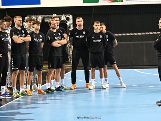 Tréner Radoslav Antl počas tréningu Tatrana Prešov pred novou sezónou.