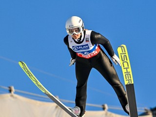 Slovenská reprezentantka v skokoch na lyžiach Kira Mária Kapustíková. 