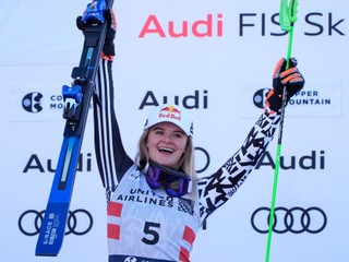 Alice Robinsonová vyhrala posledný obrovský slalom v Copper Mountain.