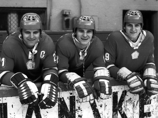 Bratia Marián, Peter a Anton Šťastní ako hráči Slovana Bratislava.