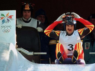 Georg Hackl na štarte pretekoch na ZOH 1998 v Nagane.