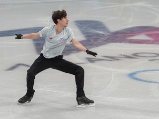 Adam Hagara trénuje počas XXV. zimných olympijských hier Milano-Cortina v Miláne.