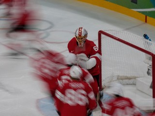 Switzerland's Leonardo Genoni prepares for a preliminary round match of men's ice hockey between Switzerland and Czechia at the 2026 Winter Olympics, in Milan, Italy, Sunday, Feb. 15, 2026. (AP Photo/Petr David Josek)

- 2026 Winter Olympic Games;Winter Olympic games;Olympic games;Sports;Events;XXV Olympiad;Olympics 2026;Milan Cortina Olympics;Winter Olympics 2026;Milan Cortina Winter Olympics;2026 Milan Cortina Olympic Games;Olympics;Winter Games