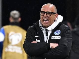 Na snímke tréner slovenskej futbalovej reprezentácie Francesco Calzona počas semifinále európskej baráže MS 2026 Slovensko - Kosovo.