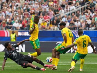 Canada's Jonathan David (10) and South Africa's Ime Okon (21) battle for the ball during the World Cup round of 32 soccer match in Inglewood, Calif., near Los Angeles, Sunday, June 28, 2026. (AP Photo/Andre Penner)

- Canada26
- Canada2026
- FIFA
- Mexico26
- Mexico2026
- soccer
- USA26
- USA2026
- worldcup
- worldcup26
- WorldCup2026
- futbol
- Canada26
- Canada2026
- FIFA
- Mexico26
- Mexico2026
- soccer
- USA26
- USA2026
- worldcup
- worldcup26
- WorldCup2026
- futbol
