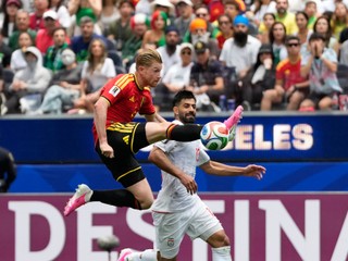 Belgium's Kevin De Bruyne, front, tries control the ball past Iran's Hossein Kanani during the World Cup Group G soccer match between Belgium and Iran in Inglewood, Calif., near Los Angeles, Sunday, June 21, 2026. (AP Photo/Andre Penner)
- Canada26
- Canada2026
- FIFA
- Mexico26
- Mexico2026
- soccer
- USA26
- USA2026
- worldcup
- worldcup26
- WorldCup2026
- futbol
- Canada26
- Canada2026
- FIFA
- Mexico26
- Mexico2026
- soccer
- USA26
- USA2026
- worldcup
- worldcup26
- WorldCup2026
- futbol