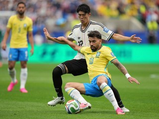 Brazil's Lucas Paqueta (20) challenges for the ball with Japan's Takehiro Tomiyasu (22) during the World Cup round of 32 soccer match between Brazil and Japan in Houston, on Monday, June 29, 2026. (AP Photo/Eric Gay)
- Canada26
- Canada2026
- FIFA
- Mexico26
- Mexico2026
- soccer
- USA26
- USA2026
- worldcup
- worldcup26
- WorldCup2026
- futbol
- Canada26
- Canada2026
- FIFA
- Mexico26
- Mexico2026
- soccer
- USA26
- USA2026
- worldcup
- worldcup26
- WorldCup2026
- futbol