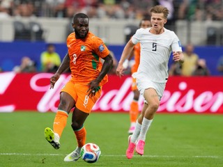 Ivory Coast's Franck Kessie (8) passes the ball as Norway's David Moeller Wolfe (5) looks on during the World Cup round of 32 soccer match between Ivory Coast and Norway in Arlington, Texas, near Dallas, Tuesday, June 30, 2026.(AP Photo/Tony Gutierrez)
- Canada26
- Canada2026
- FIFA
- Mexico26
- Mexico2026
- soccer
- USA26
- USA2026
- worldcup
- worldcup26
- WorldCup2026
- futbol
- Canada26
- Canada2026
- FIFA
- Mexico26
- Mexico2026
- soccer
- USA26
- USA2026
- worldcup
- worldcup26
- WorldCup2026
- futbol
