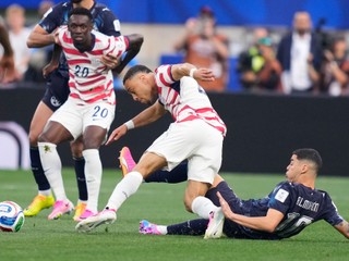 United States' Sergino Dest and Paraguay's Miguel Almiron, right, battle for the ball during the World Cup Group D soccer match between the United States and Paraguay in Inglewood, Calif., near Los Angeles, Friday, June 12, 2026. (AP Photo/Mark J. Terrill)
- Canada26
- Canada2026
- FIFA
- Mexico26
- Mexico2026
- soccer
- USA26
- USA2026
- worldcup
- worldcup26
- WorldCup2026
- futbol
- Canada26
- Canada2026
- FIFA
- Mexico26
- Mexico2026
- soccer
- USA26
- USA2026
- worldcup
- worldcup26
- WorldCup2026
- futbol