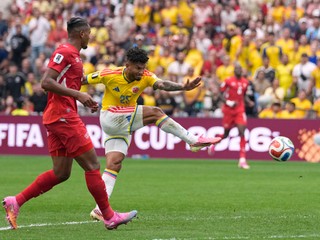 Colombia's Luis SuĂˇrez, right, takes a shot past Switzerland's Manuel Akanji during the World Cup round of 16 soccer match between Switzerland and Colombia in Vancouver, British Columbia, Tuesday, July 7, 2026. (AP Photo/Lindsey Wasson)

- Canada26
- Canada2026
- FIFA
- Mexico26
- Mexico2026
- soccer
- USA26
- USA2026
- worldcup
- worldcup26
- WorldCup2026
- futbol
- Canada26
- Canada2026
- FIFA
- Mexico26
- Mexico2026
- soccer
- USA26
- USA2026
- worldcup
- worldcup26
- WorldCup2026
- futbol