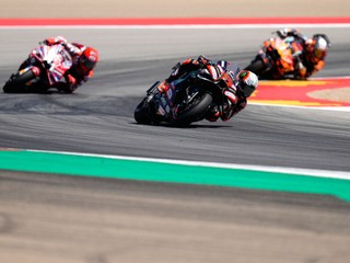 Marco Bezzecchi, Marc Marquez a Pedro Acosta.