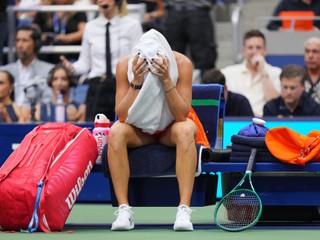 Aryna Sabalenková z Bieloruska počas finále US Open proti Jelene Rybakinovej.