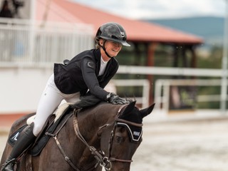 Majsterka Slovenska Nicol Lakotová z klubu AMG Horses Šaľa.