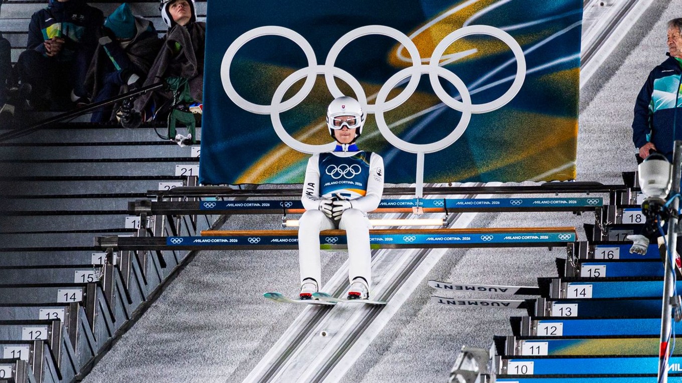 Slovenský skokan na lyžiach Hektor Kapustík.