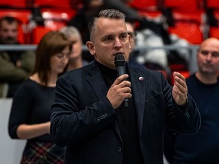 Predseda ZsFZ Peter Kováč.