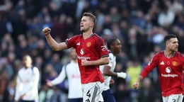 Matthijs de Ligt v drese Manchestru United.