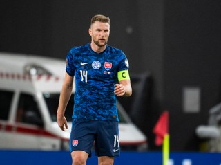Milan Škriniar v drese Slovenska.