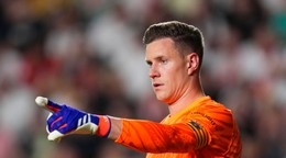 Brankár FC Barcelona Marc-André ter Stegen počas zápasu La Ligy.