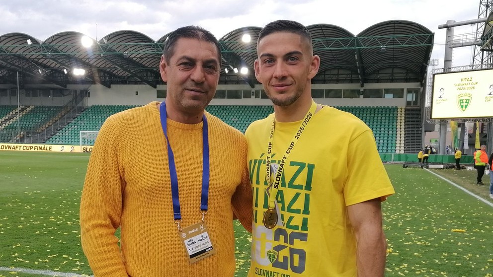 Eugen Bari so synom Kristiánom.
