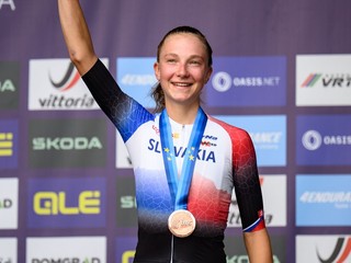 Viktória Chladoňová získala bronzovú medailu v časovke U23 na ME v cyklistike 2026.