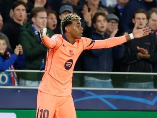 Lamine Yamal počas zápasu Bruggy - Barcelona.