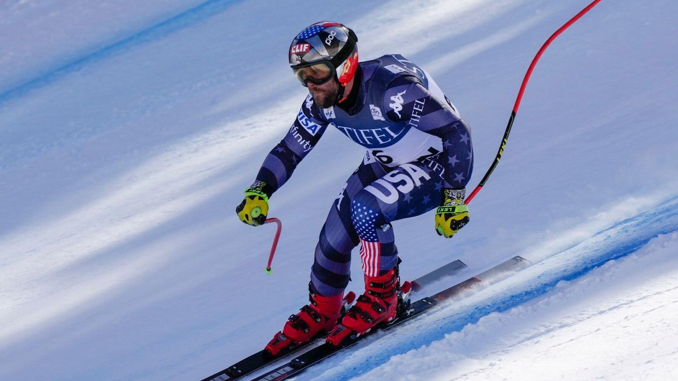 Americký lyžiar Travis Ganong.