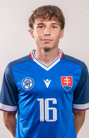 Adrián Fiala