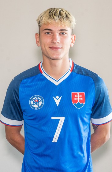 Adam Lábo