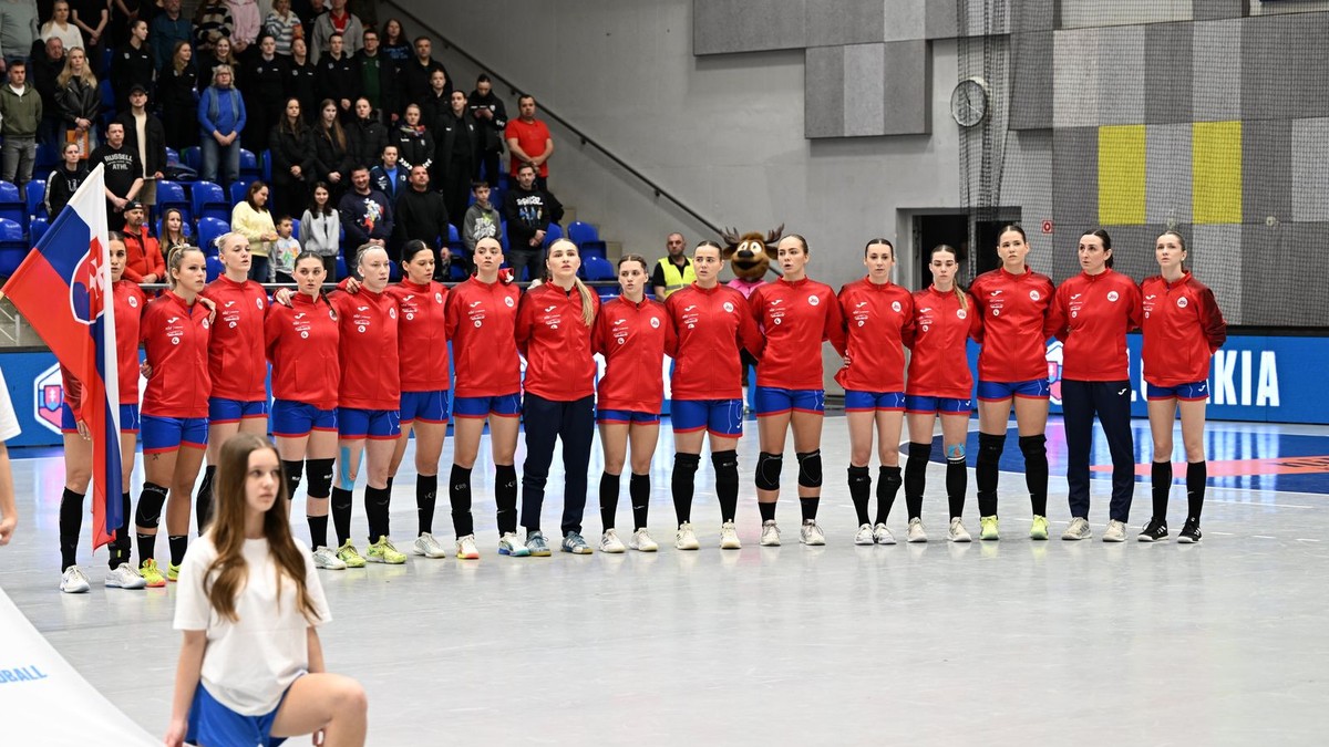Na snímke nastúpené slovenské reprezentantky.