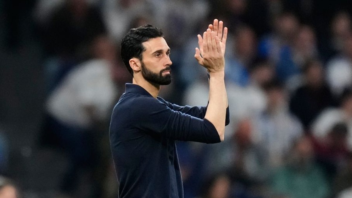 Tréner Alvaro Arbeloa.
