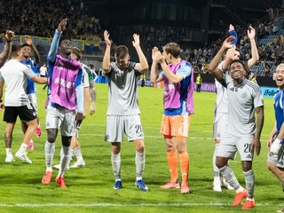 Futbalisti Slovana Bratislava sa tešia z postupu do Ligy majstrov 2026/2027.