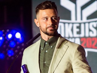 Tomáš Tatar získal ocenenie Hokejista roka a najlepší útočník (Cena Jozefa Golonku) počas vyhlásenia ankety Hokejista roka 2023.