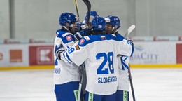 Slovenskí hokejisti do 18 rokov.