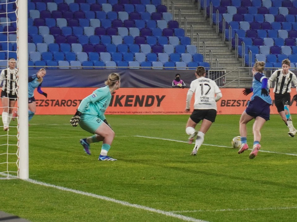 Slovan Myjava ženy 6.jpeg