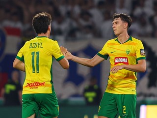 Zľava Fabian Bzdyl a Marek Okál (obaja Žilina)