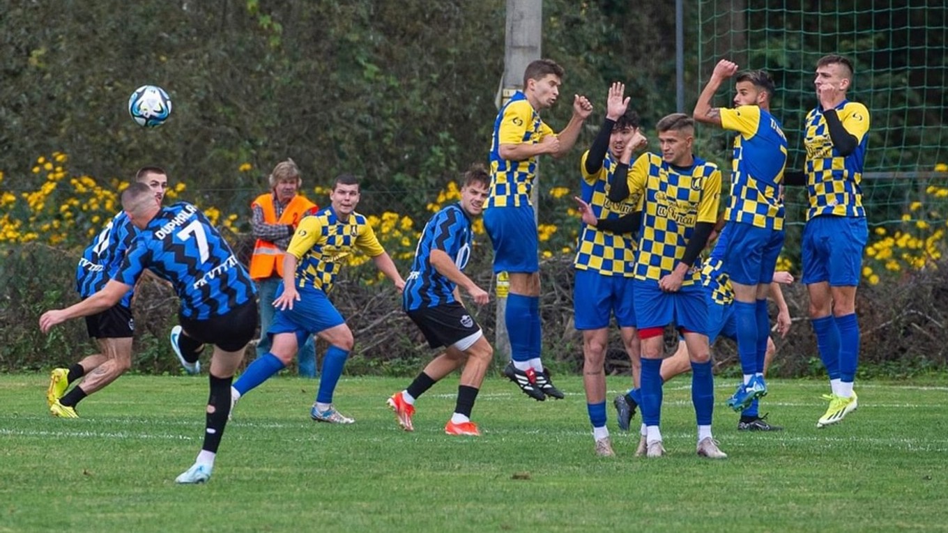 Momentka zo zápasu Marhaň-Koprivnica -- Kendice.