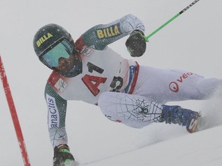 Andreas Žampa počas prvého kola obrovského slalomu v Söldene.