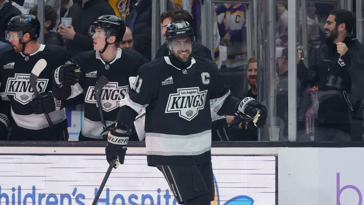 Anže Kopitar v drese Los Angeles Kings.