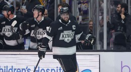 Anže Kopitar v drese Los Angeles Kings.