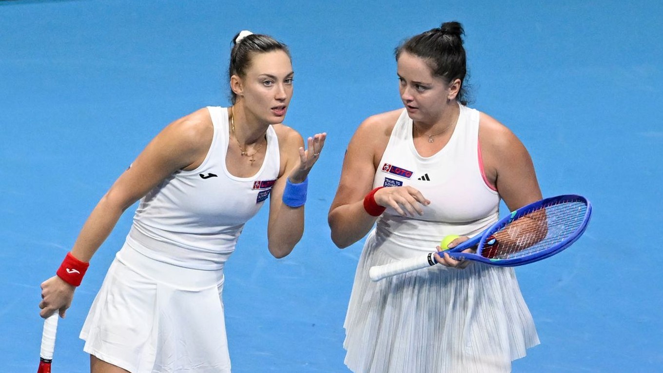 Tereza Mihalíková (vľavo) a Viktória Hrunčáková (vpravo)