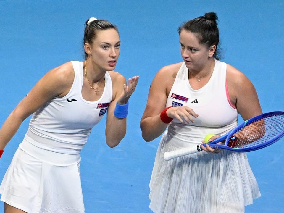 Tereza Mihalíková (vľavo) a Viktória Hrunčáková (vpravo)