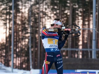 Sturla Holm Laegreid počas pretekov v Kontiolahti.