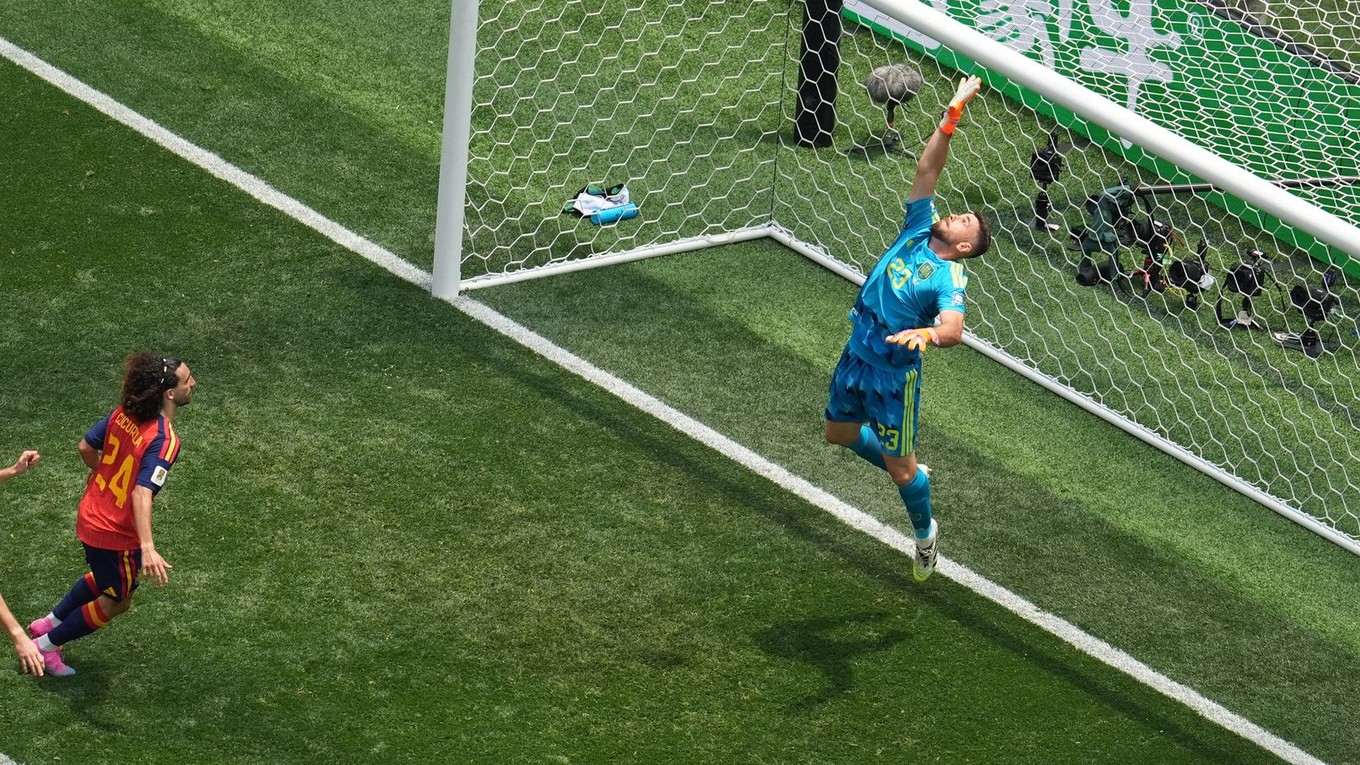 Španielsky brankár Unai Simon počas zápasu proti Rakúsku na MS 2026.