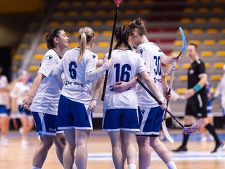 Slovenské florbalistky.