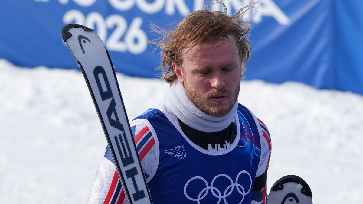 Pini urobil zo slalomu prestížnu záležitosť. Nešťastný Nór utiekol do lesa a zvalil sa na zem