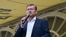 Jan Wolf.